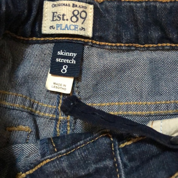 Never worn jeans - Picture 2 of 3